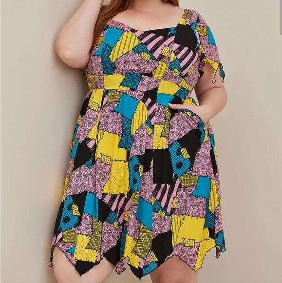 DISNEY THE NIGHTMARE BEFORE CHRISTMAS SALLY DRESS halloween - Picture 2 of 4